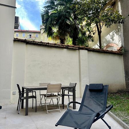 Lr Deluxe Apartments - Porta Venezia - Bilocale Con Giardino Privato Milano Dış mekan fotoğraf