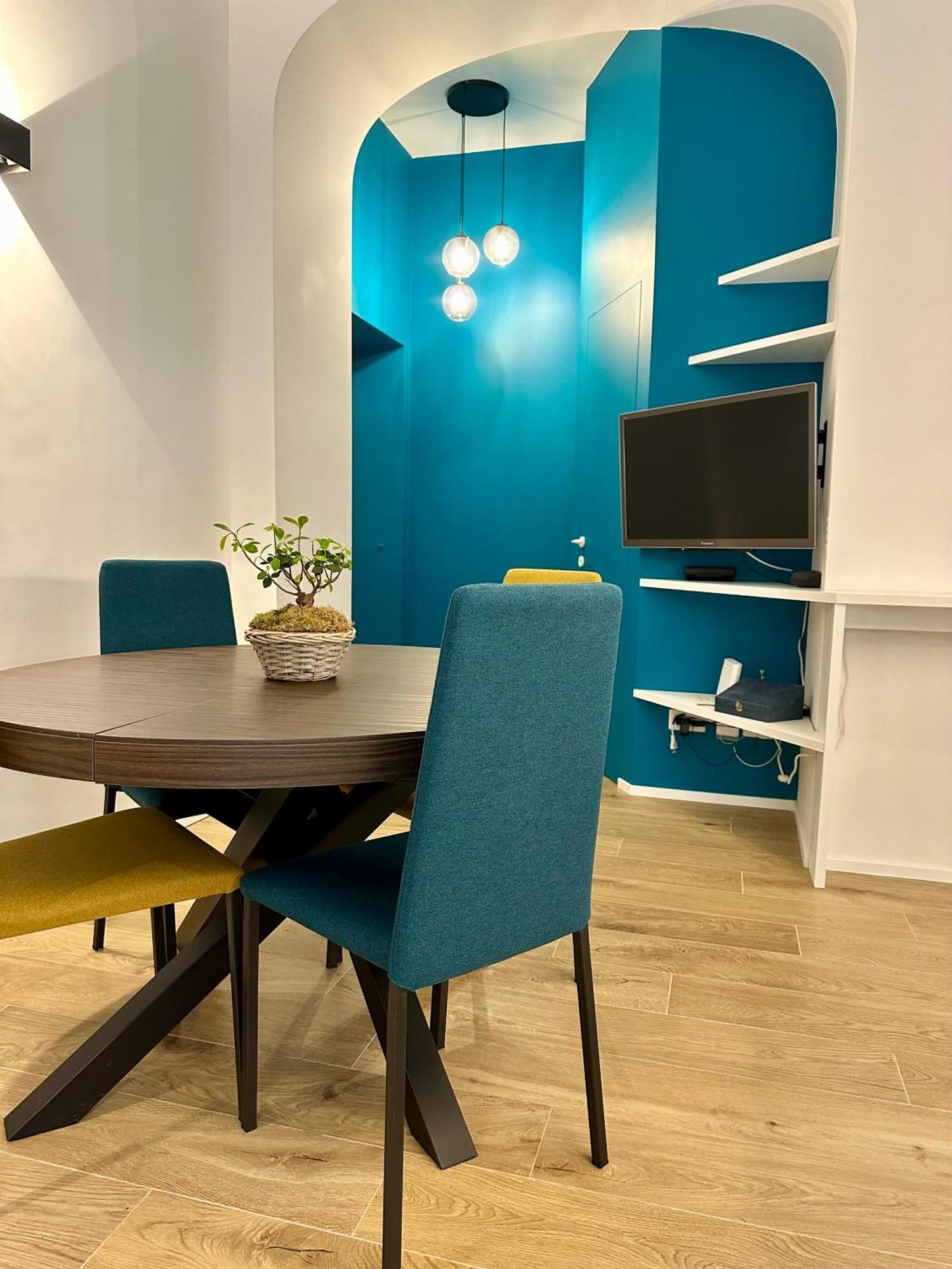 Lr Deluxe Apartments - Porta Venezia - Bilocale Con Giardino Privato Milano Dış mekan fotoğraf