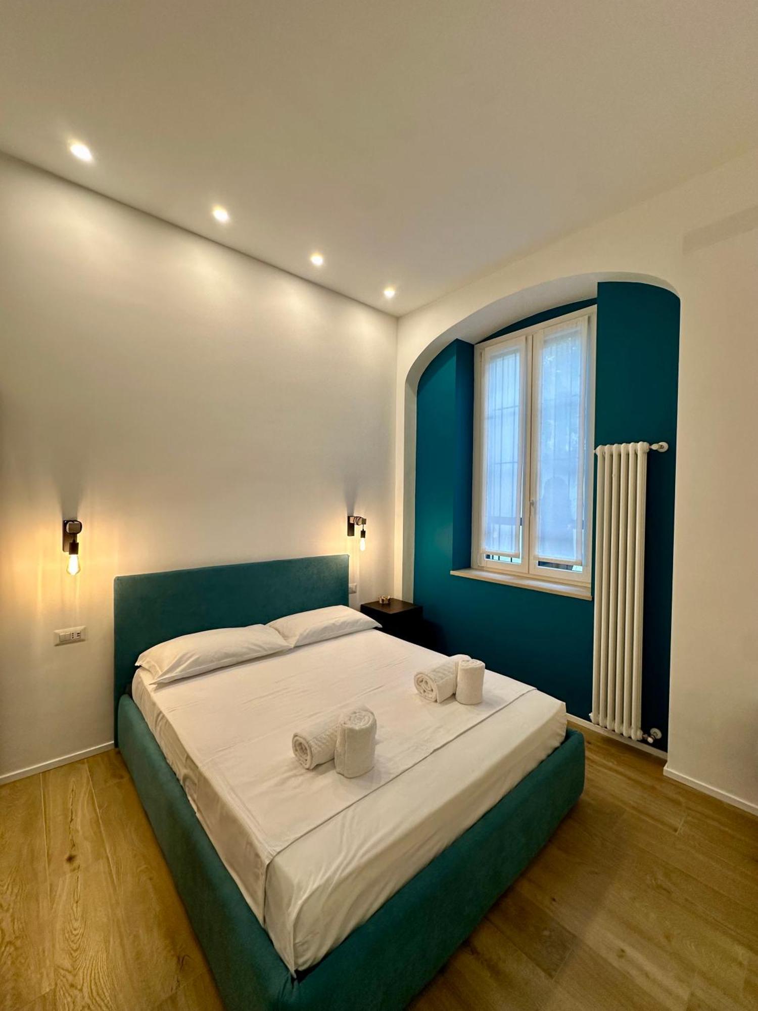 Lr Deluxe Apartments - Porta Venezia - Bilocale Con Giardino Privato Milano Dış mekan fotoğraf
